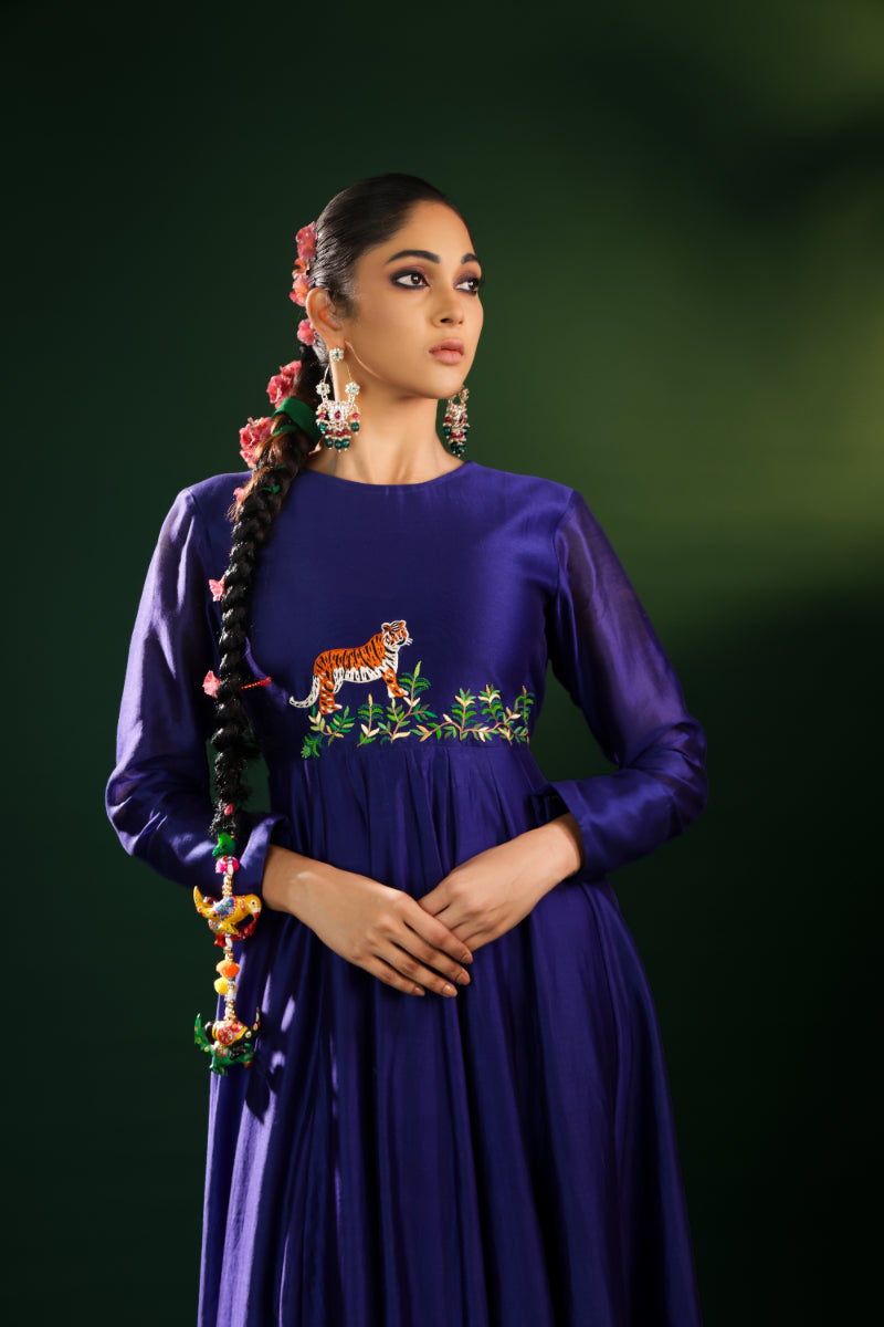 EMBROIDERED TIGER SILK BLEND DRESS