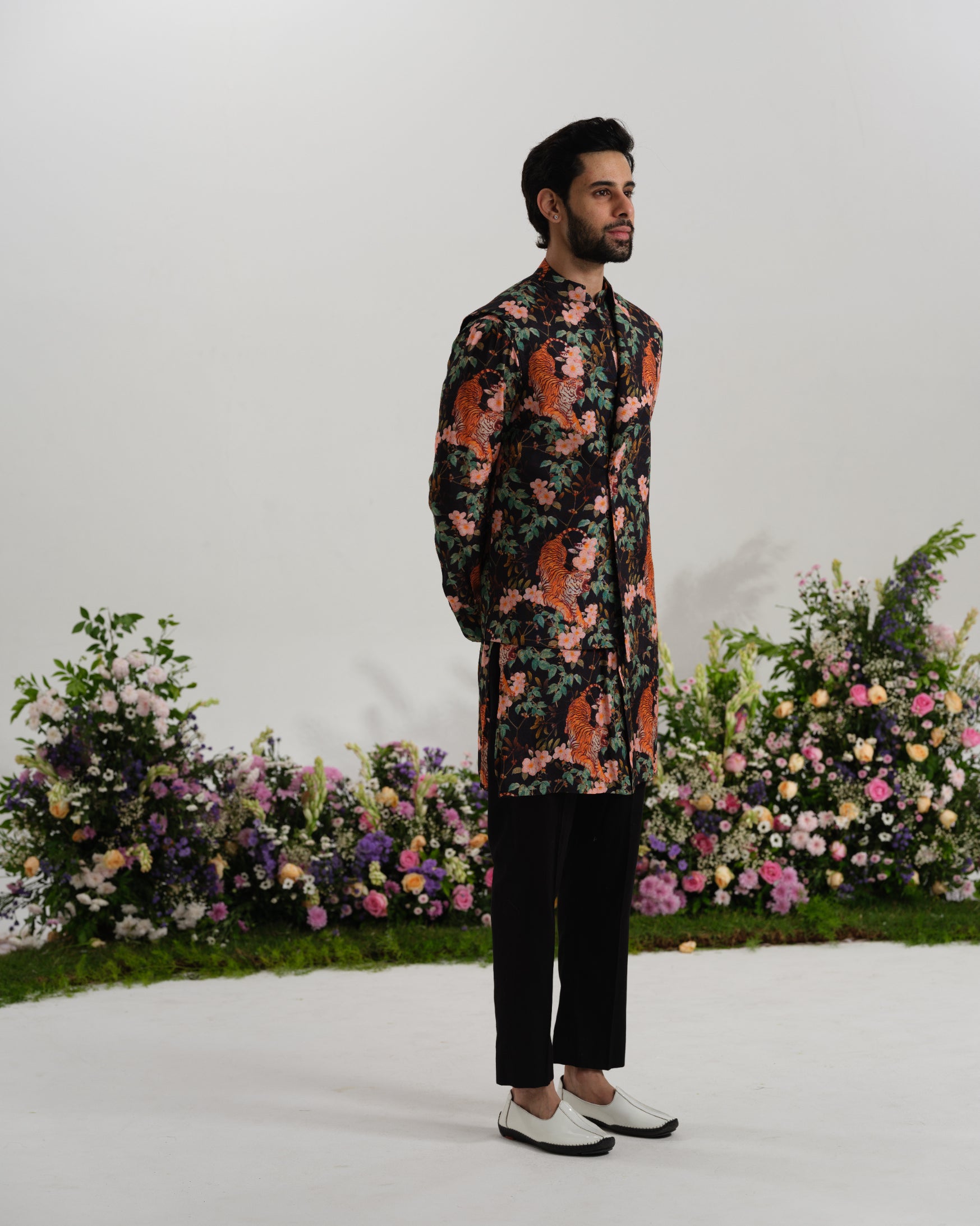 Back kurta with waist coat